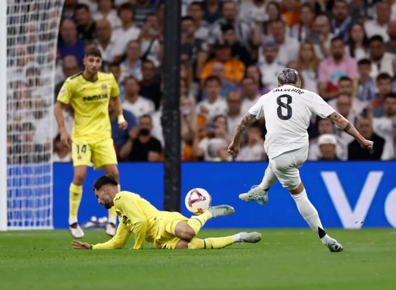 Federico Valverde nổi bật nhờ tốc độ, thể lực, khả năng pressing và những cú sút xa giàu uy lực.
