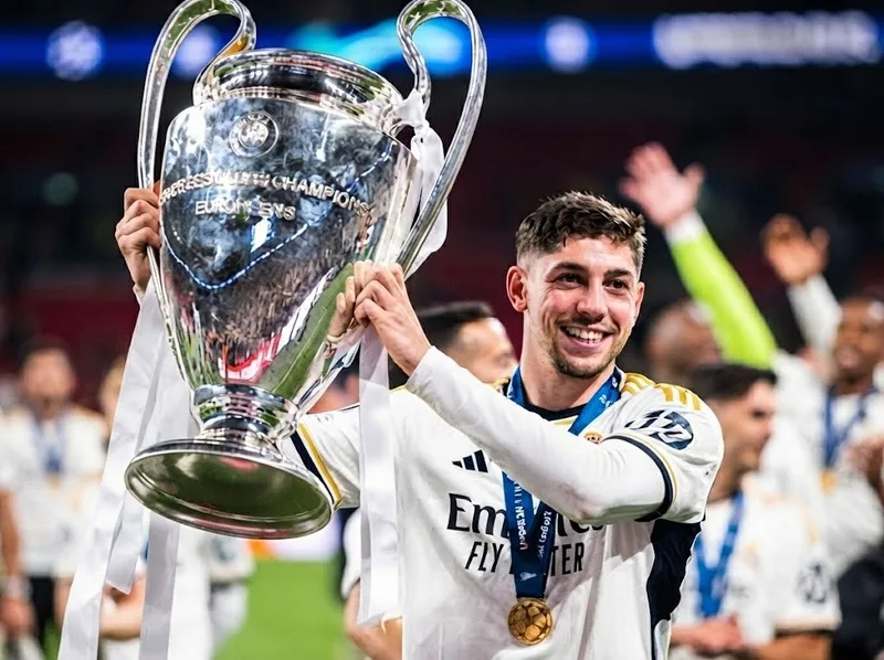 Federico Valverde đã xây dựng bộ sưu tập danh hiệu ấn tượng cùng Real Madrid trên cả đấu trường quốc nội lẫn châu Âu.