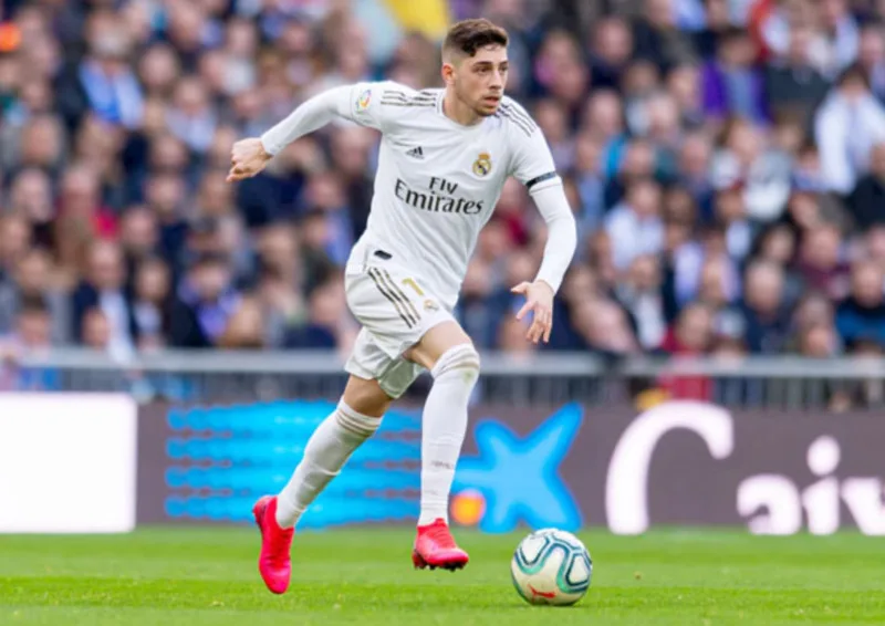 Tốc độ của Valverde giúp Real Madrid nhanh chóng chuyển từ phòng ngự sang tấn công khi xuất hiện khoảng trống.
